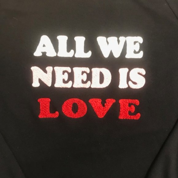 Isaac Mizrahi ALL WE NEED IS LOVE Top Size M - Picture 3 of 5